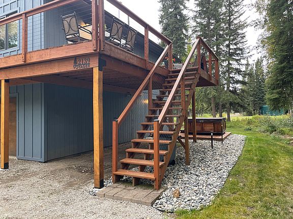 2nd image of 2139 Voyager St