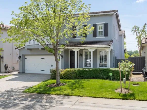 1360 Freswick Dr, Folsom, CA 95630
