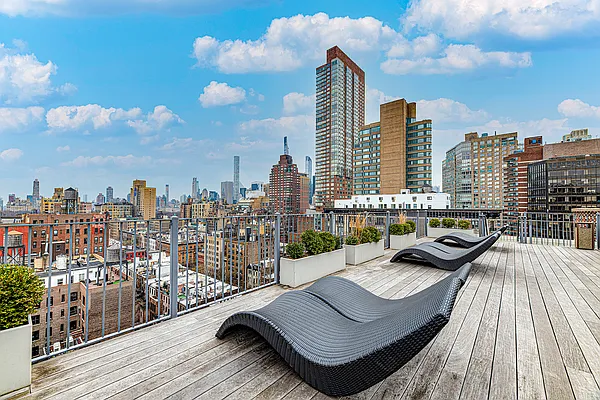 Rented by REAL New York | media 27