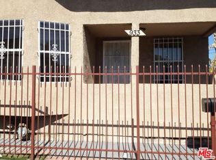 933 E Vernon Ave, Los Angeles, CA 90011