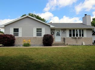 2905 Douglas St, Joliet, IL 60435