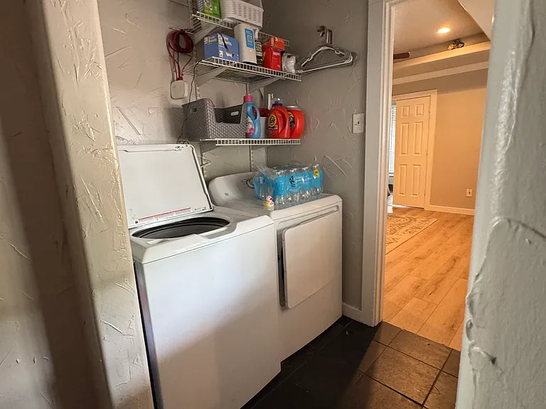 3253 Cockrell Ave — Photo 6