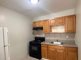 76 N 9th St #1A, Newark, NJ 07107