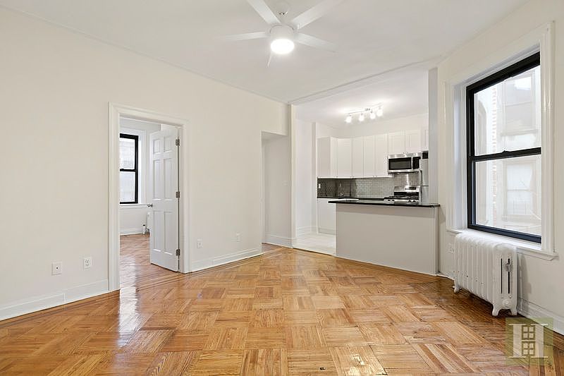 2nd image of 257 Quincy St APT 3E