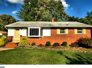 7 Shelburne Dr, Ewing, NJ