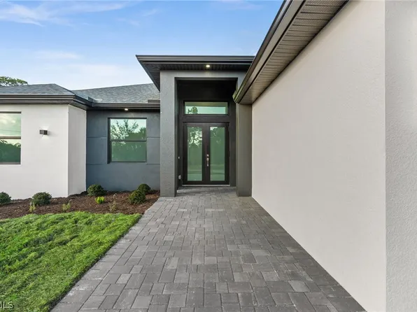 1151 Ebert St E, Lehigh Acres, FL 33974