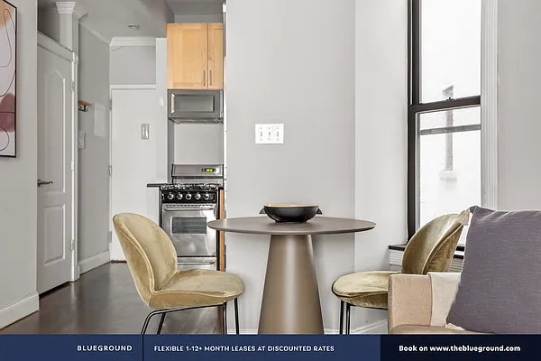 Rented by The Blueground | media 112