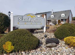 25 Meadow Ave UNIT 64, Monmouth Beach, NJ 07750