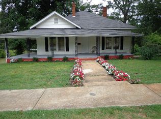 41 Smith St, Ware Shoals, SC 29692