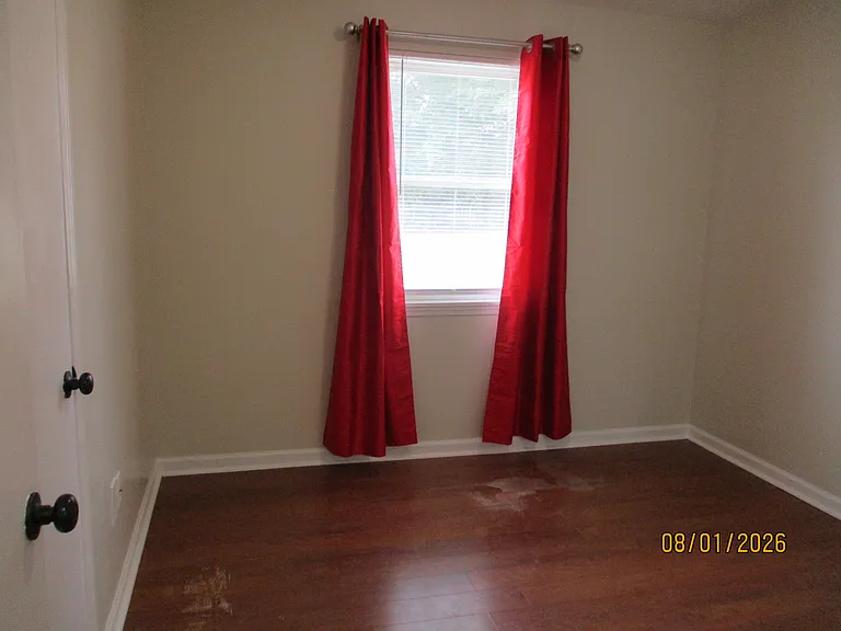 616 Langley Ct — Photo 22