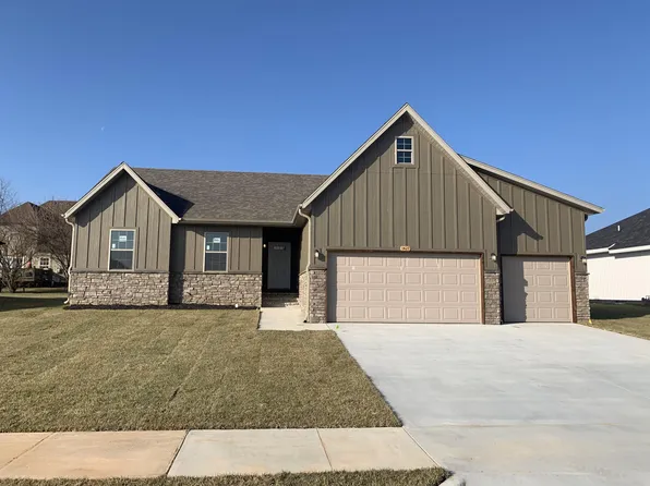 1427 Lyon Avenue, Republic, MO 65738