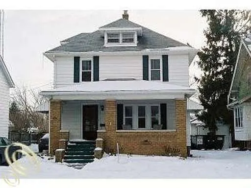 315 W 7th St photo 1