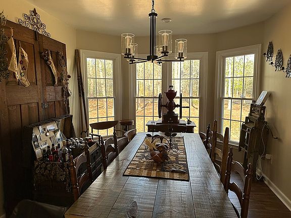 2nd image of 1373 Butler Branch Rd