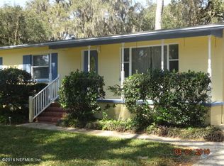 10559 Lakeview Rd E, Jacksonville, FL 32225