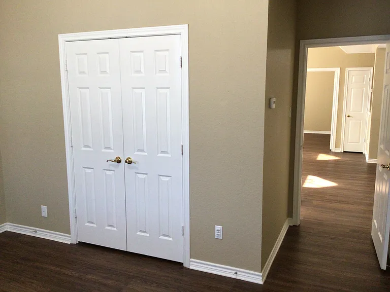 7508 Creek Meadow Dr — Photo 22