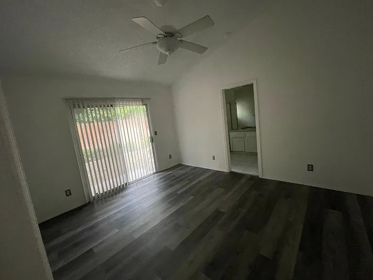 10713 N Windham Bay Cir — Photo 8
