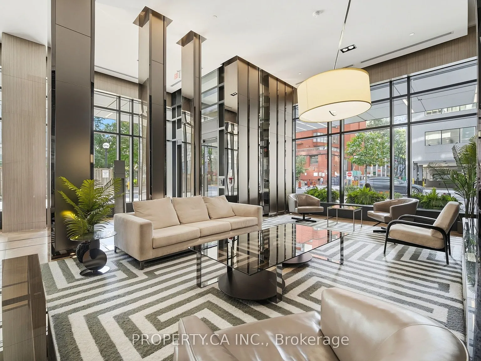 1 bed, $2,800 — Photo 2