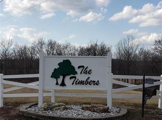 23 Parc Forest Trl, Hawk Point, MO 63349