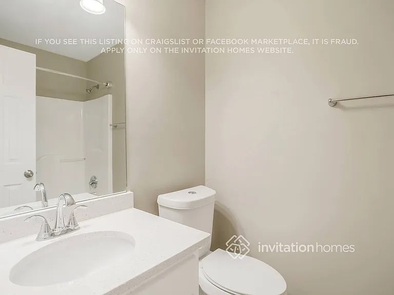 729 Country Lake Ct — Photo 17