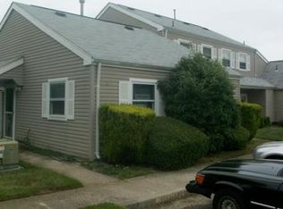 24 Gibraltar Ct, Barnegat, NJ 08005