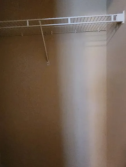 120 Butterfield Xing — Photo 28