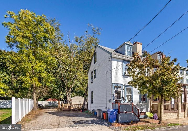 1st image of 47 Mount Holly Ave