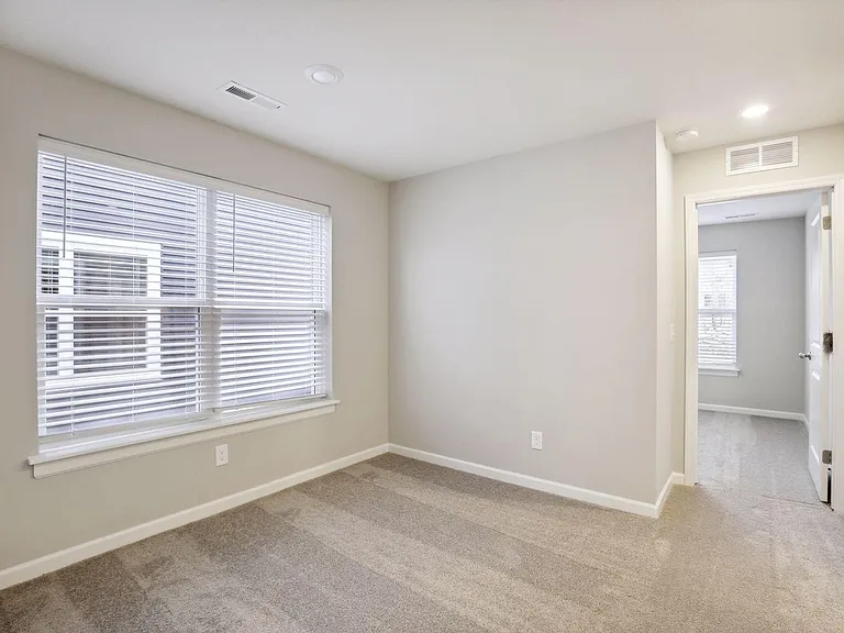 14536 Twin Lakes Cir — Photo 19