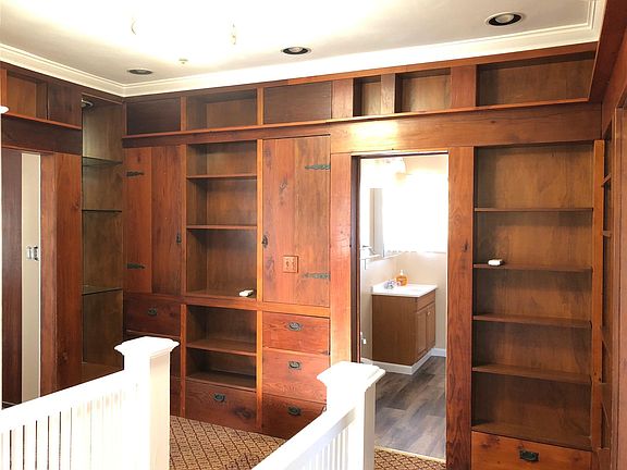 2nd image of 325 N Gertruda Ave #3