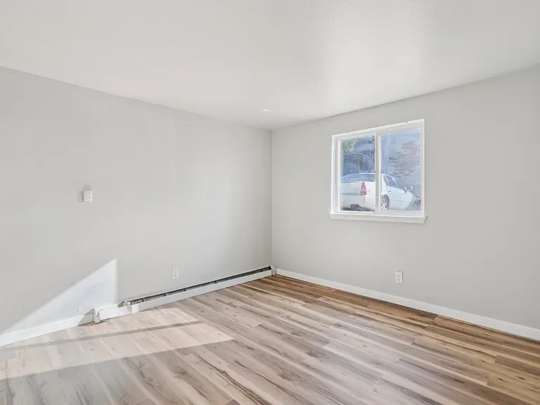 The Vista Heights Apartments — Photo 14
