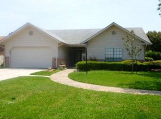 3821 Hunters Gln, Schertz, TX 78108