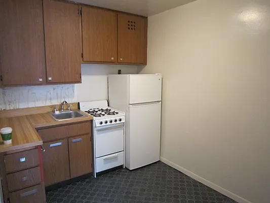 Rented by JK Dansar Corp | media 41