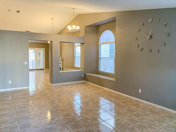 2nd image of 7609 Rockfield Dr