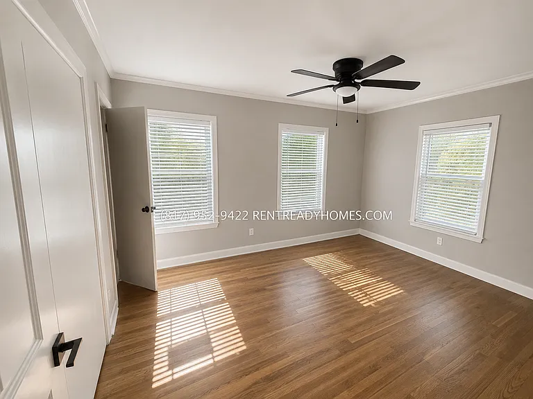 408 Lanola Ct — Photo 4