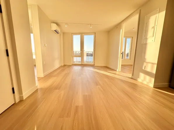 85 Quay Street image 1 of 11