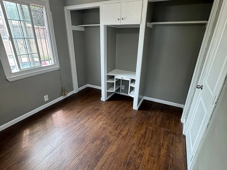 6228 S Van Ness Ave — Photo 9
