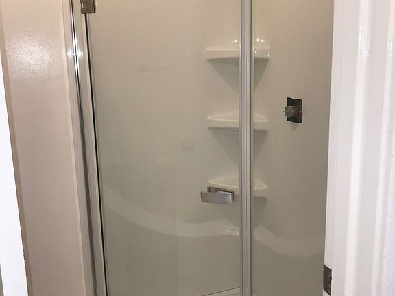 3rd image of 430 Pacific Ave APT 2
