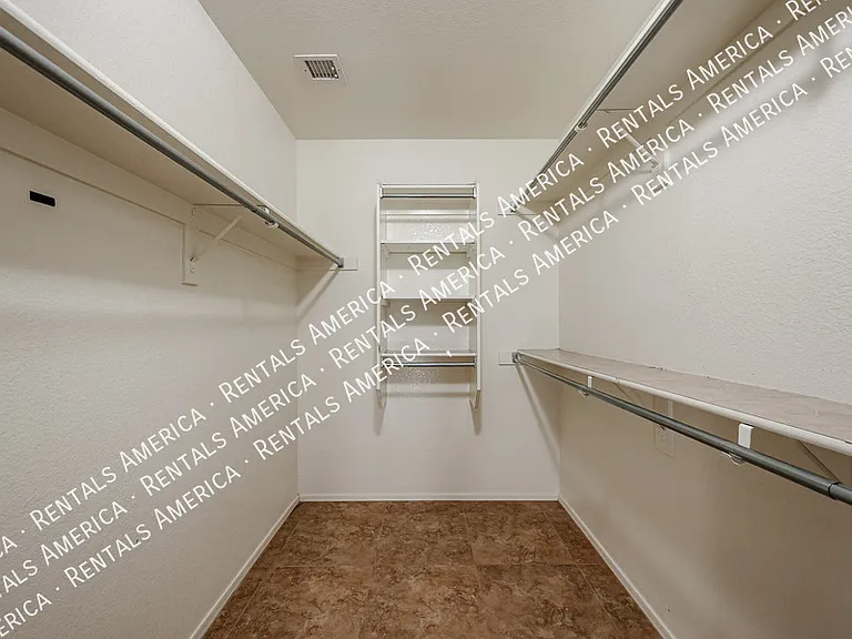 8918 E Indiana Ave — Photo 17