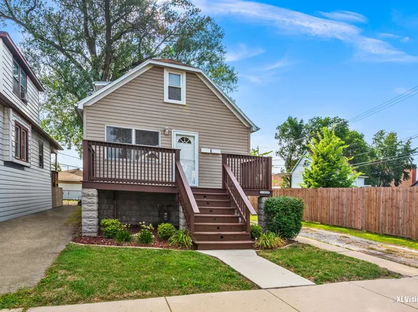 11039 S Troy St #2, Chicago, IL 60655