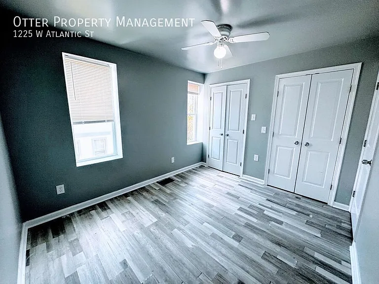 1225 W Atlantic St — Photo 18