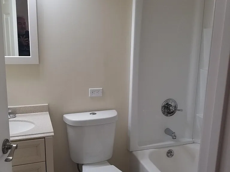 5728 Roosevelt Way NE — Photo 12