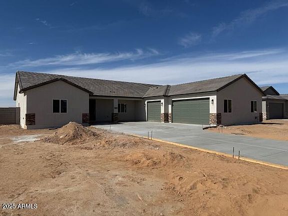 2nd image of 6512 N LOMA Court