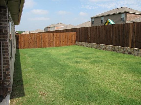 2nd image of 1208 Roman Dr
