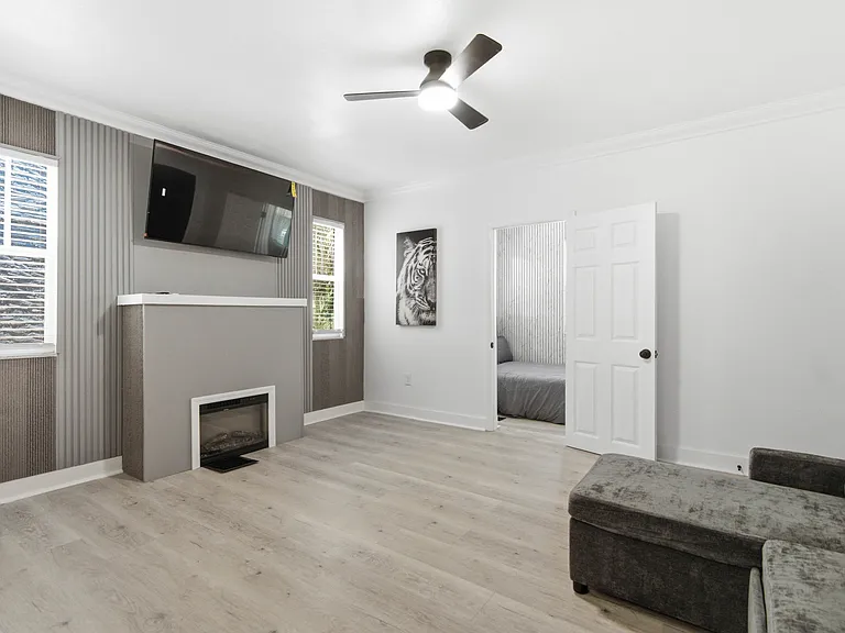3214 W Santiago St #1 — Photo 6