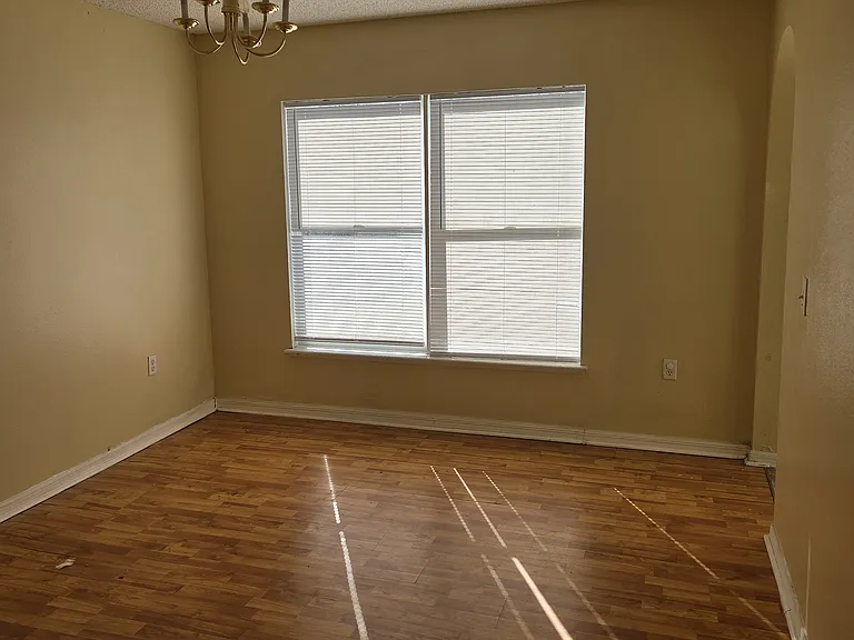 1707 Corner Meadow Cir — Photo 11