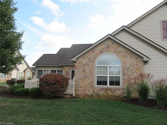 2nd image of 5242 Redford Dr
