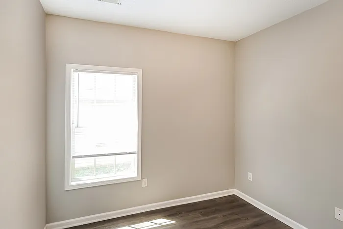 1571 Spencer Dr — Photo 9