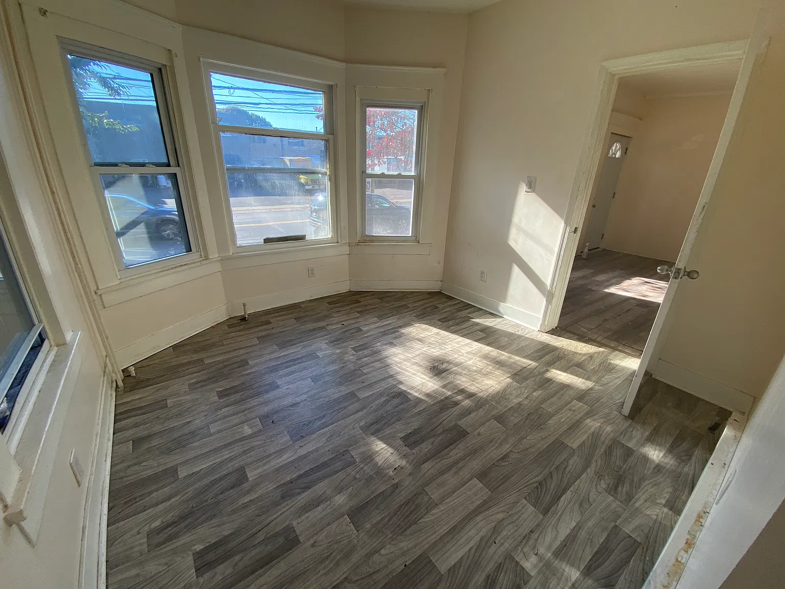 2 bed, 800 sqft, $1,000 — Photo 2
