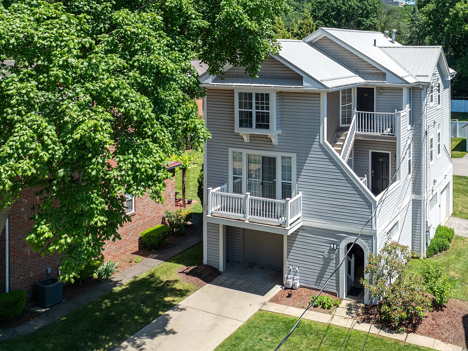 2 bed, $1,750 — Photo 1
