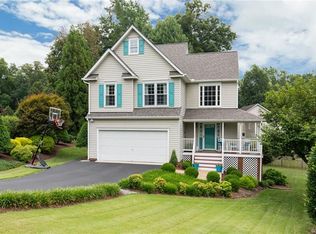 7107 Harbourside Ct, Midlothian, VA 23112