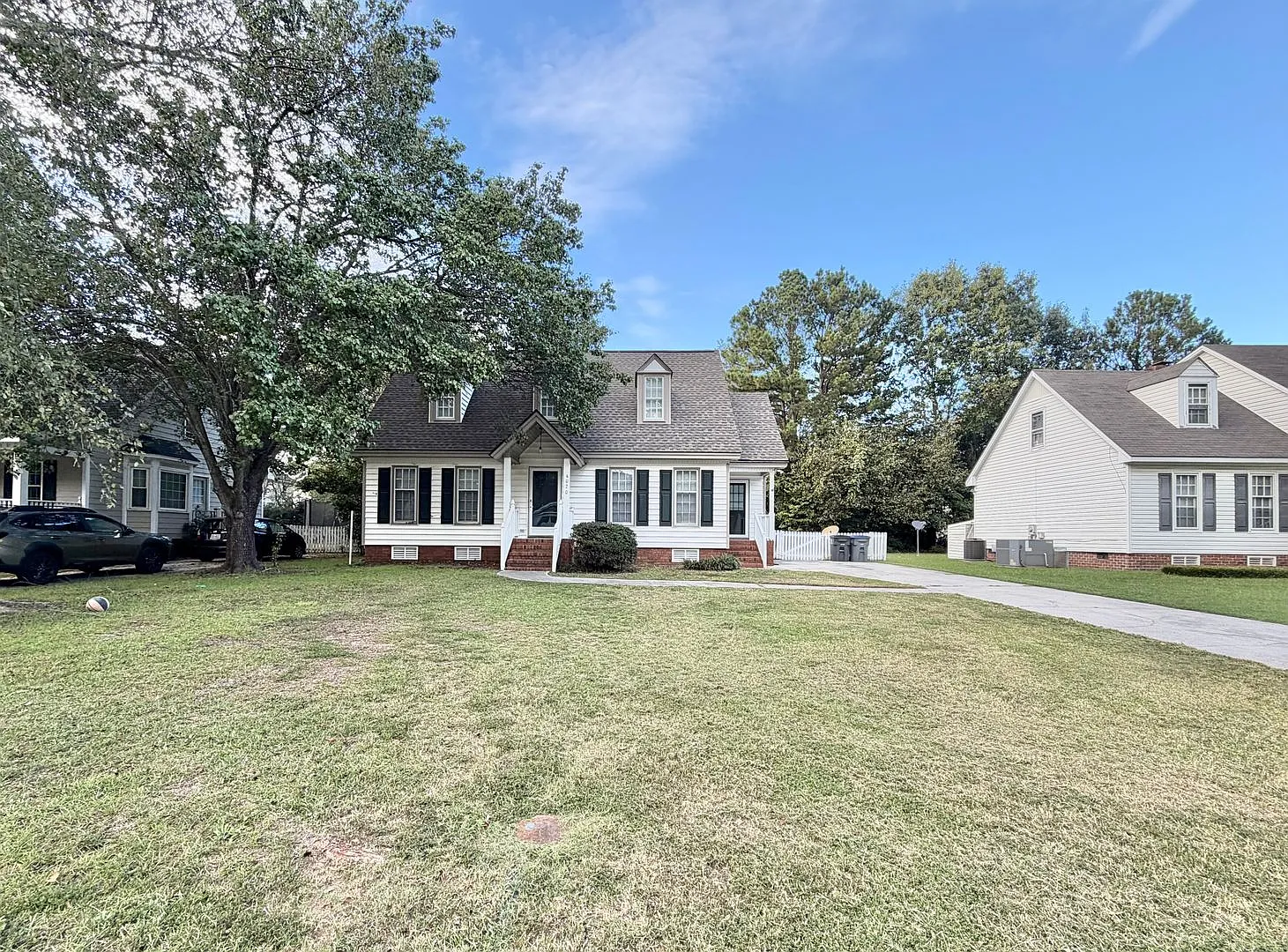 4020 Crosswinds Drive — Photo 2